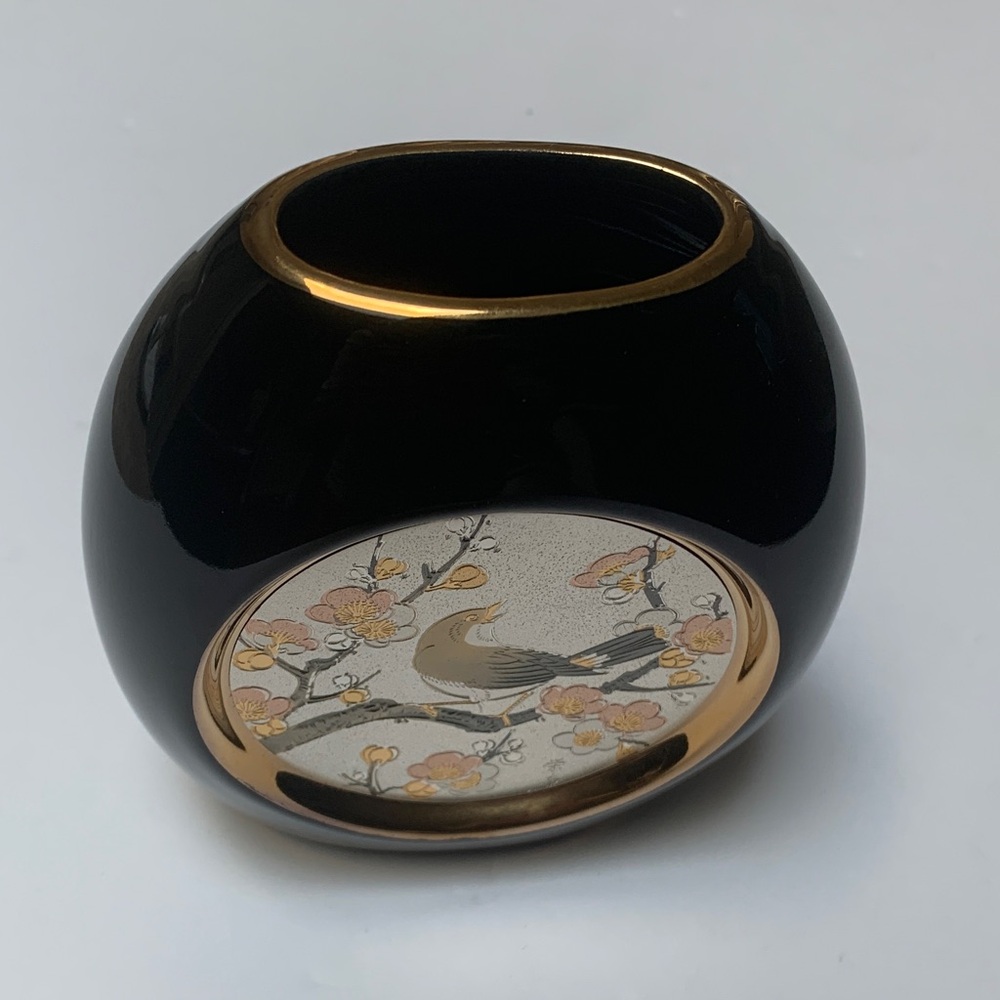 The Art of Chokin.Elegant Black and Gold Vase with Bird Design. 24k Gold Edged. - Picture 1 of 6